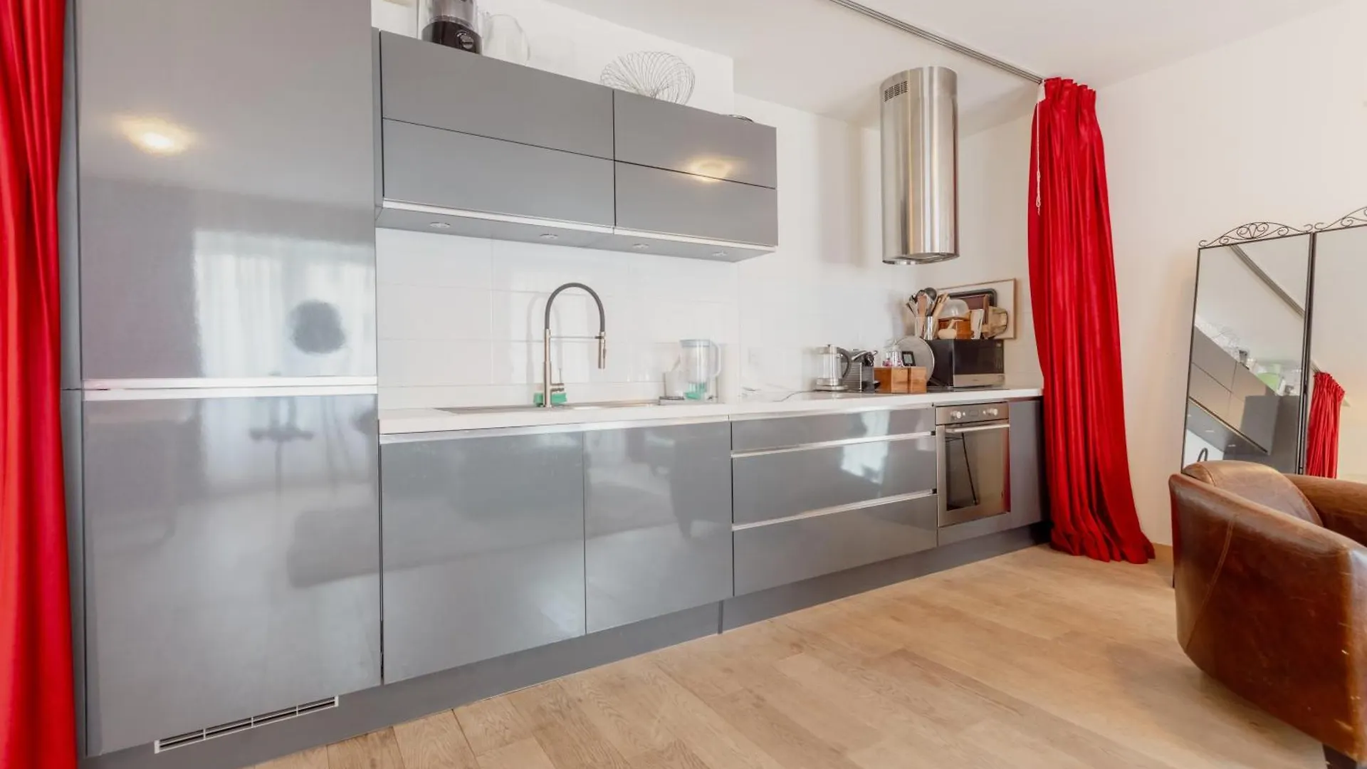 Appartement Spacieux A 15 Minutes Du Jet D'Eau Geneva Apartment
